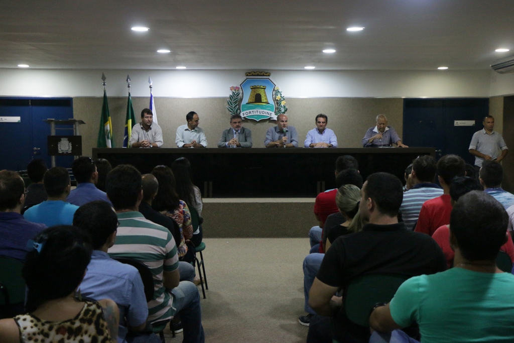 Até o dia primeiro de dezembro deste ano, todos os mil candidatos aprovados para a Guarda Municipal estarão integrados