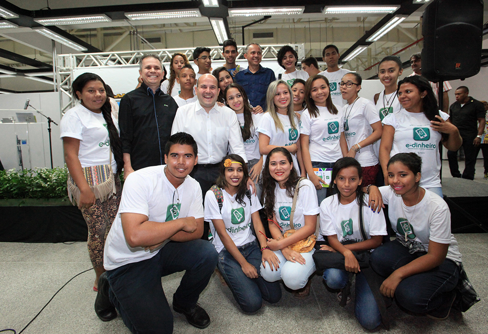 Inauguração ocorreu na manhã de segunda-feira (07/12), no Vap Vupt da Messejana (Foto: Marcos Moura)