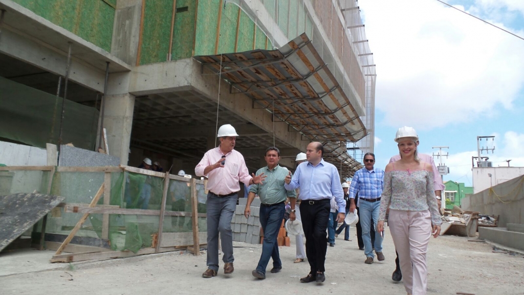 Segundo o Prefeito, os dois equipamentos contribuirão com o esforço de, progressivamente e de forma planejada, requalificar o centro histórico