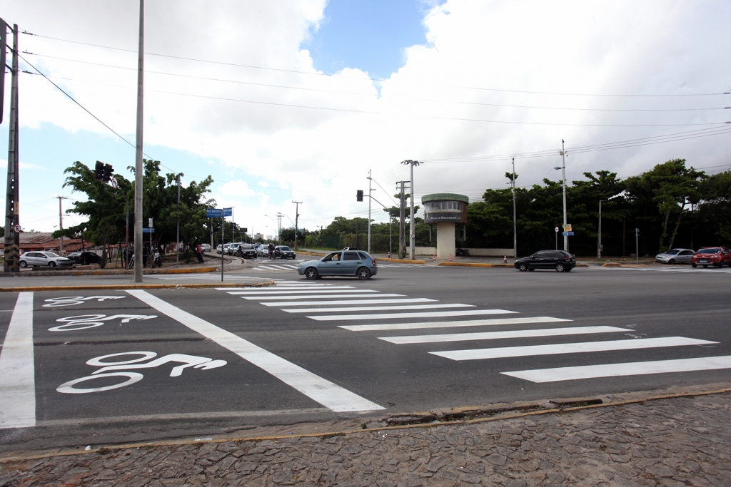 De janeiro a dezembro de 2014, 3.355 acidentes envolvendo motos foram registrados pela AMC, sendo 20 fatais (Foto: Igor de Melo)