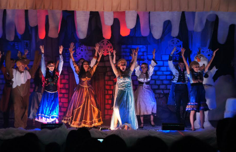 No Cuca Mondubim, o Grupo Expressão apresenta o espetáculo infantil “Frozen - Um Musical Congelante”