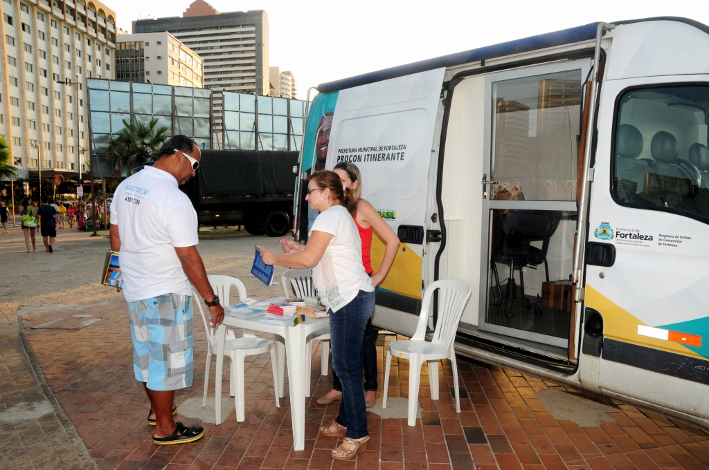 Equipes do Procon farão abertura de reclamação e orientação jurídica, além de distribuir material educativo (Foto: Nely Rosa)