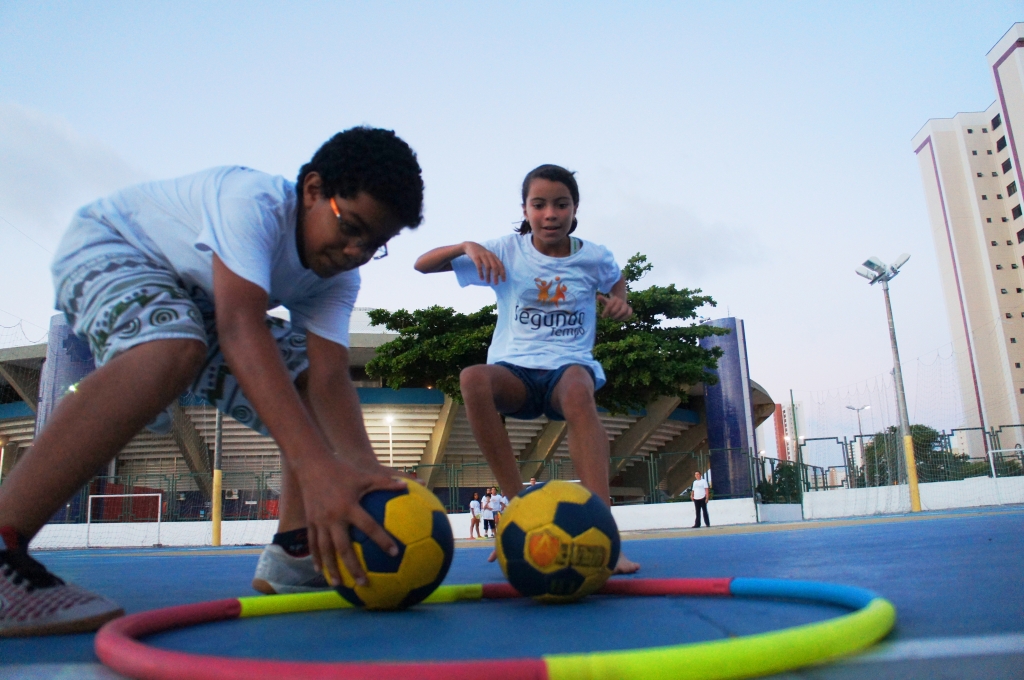 O Segundo Tempo tem por objetivo democratizar o acesso à prática e à cultura do Esporte