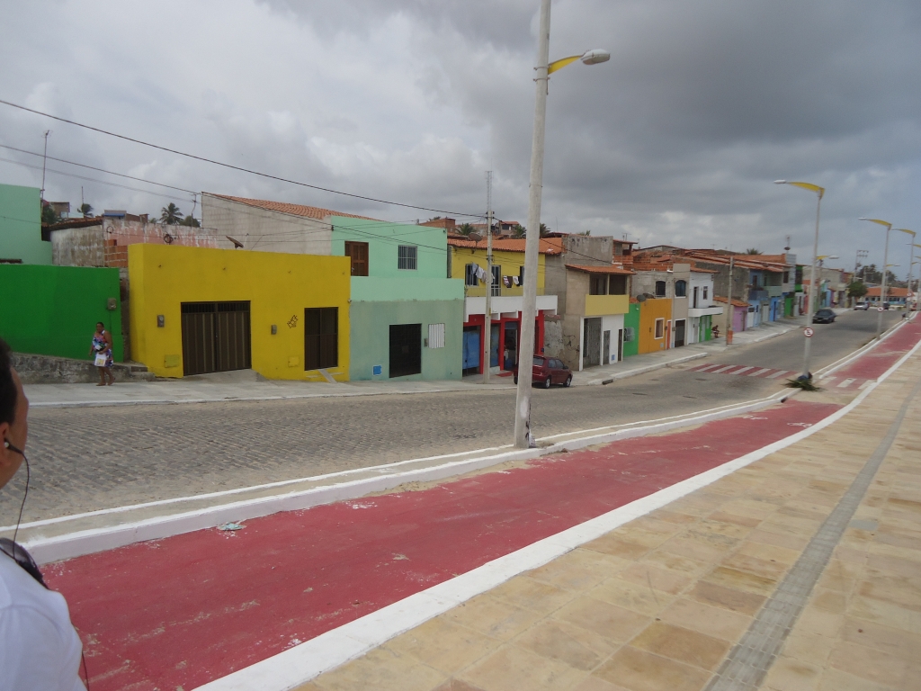 O Locação Social está beneficiando, temporariamente, algumas famílias do Vila do Mar, que ocupavam o trecho que está sendo urbanizado