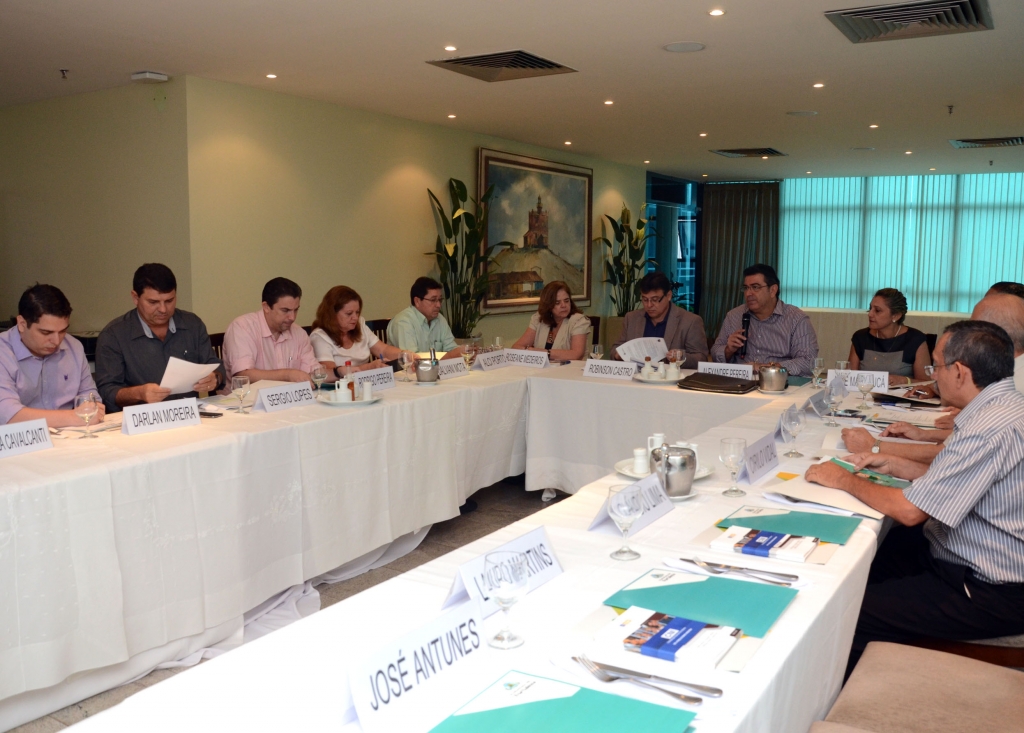 A reunião foi realizada nesta sexta-feira, dia 24