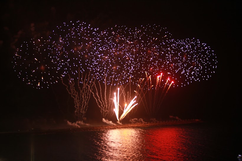 Shows e espetáculo pirotécnico na Praia de Iracema devem atrair mais de um milhão de pessoas (Foto: Queiroz Netto)