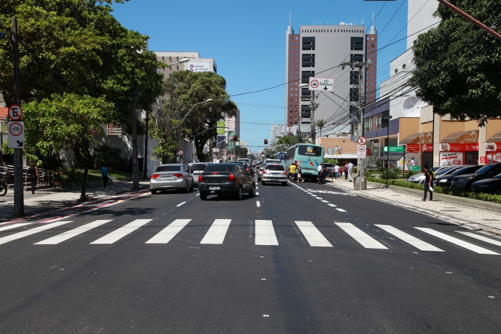 O objetivo é priorizar o transporte coletivo e garantir a melhoria na velocidade operacional dos ônibus (Foto: Queiroz Netto)