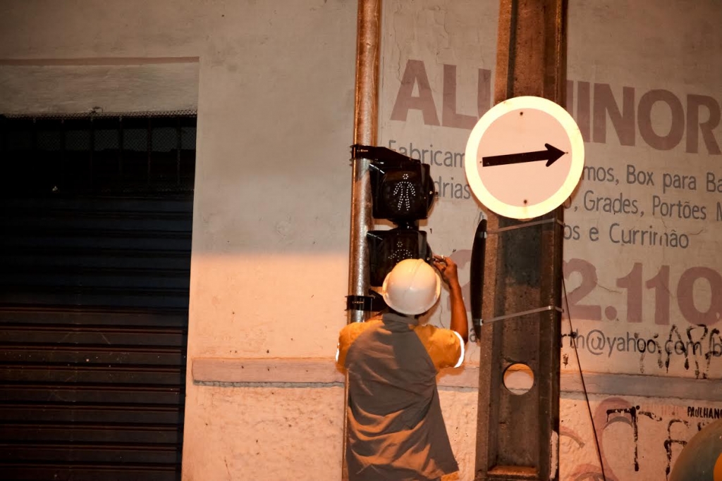 Fortaleza passará a contar com 751 semáforos, sendo 83 semáforos exclusivos para pedestres e 70 semáforos veiculares com estágio para pedestres