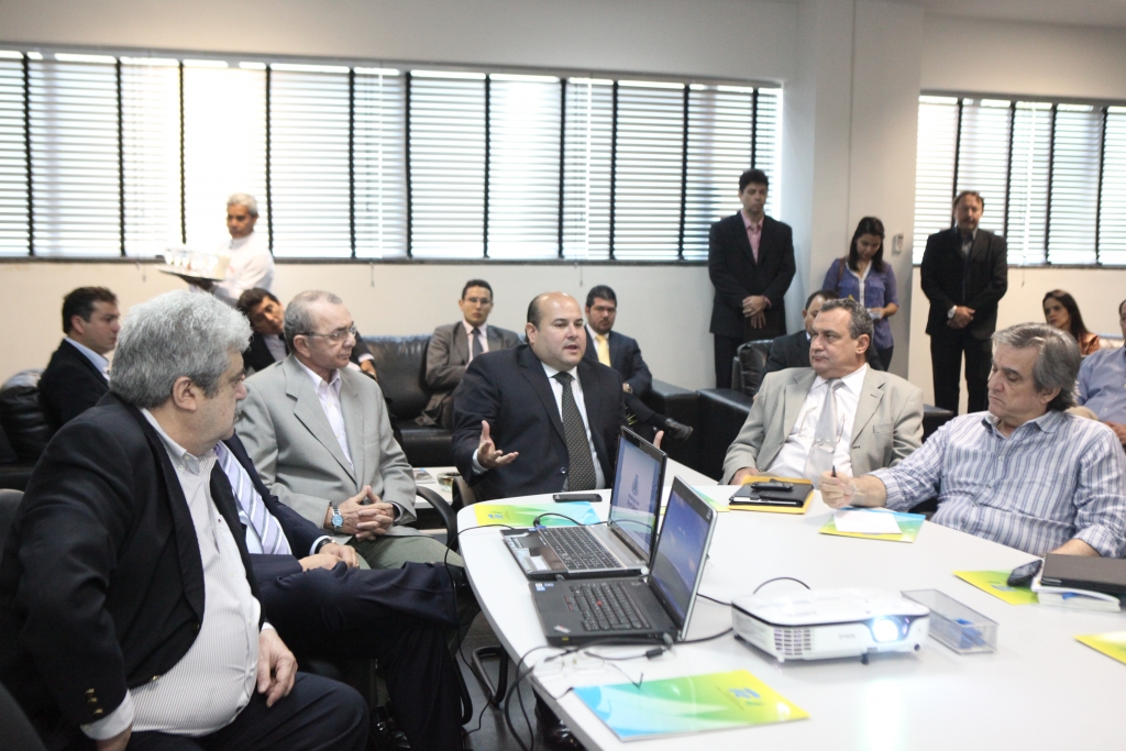 A gestão mantém permanente diálogo e prestação de contas com representantes dos diversos segmentos da sociedade (Foto: Marcos Moura)