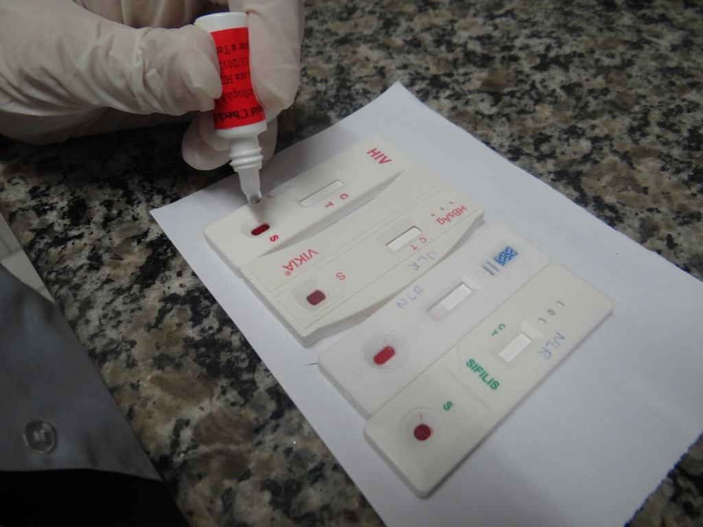 Na ocasião, também será apresentada a unidade móvel de testagem que ofertará o serviço para identificação de HIV, sífilis e hepatite B e C