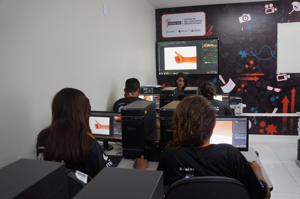 Os selecionados receberam qualificação profissional e foram inseridos num processo produtivo e gerencial