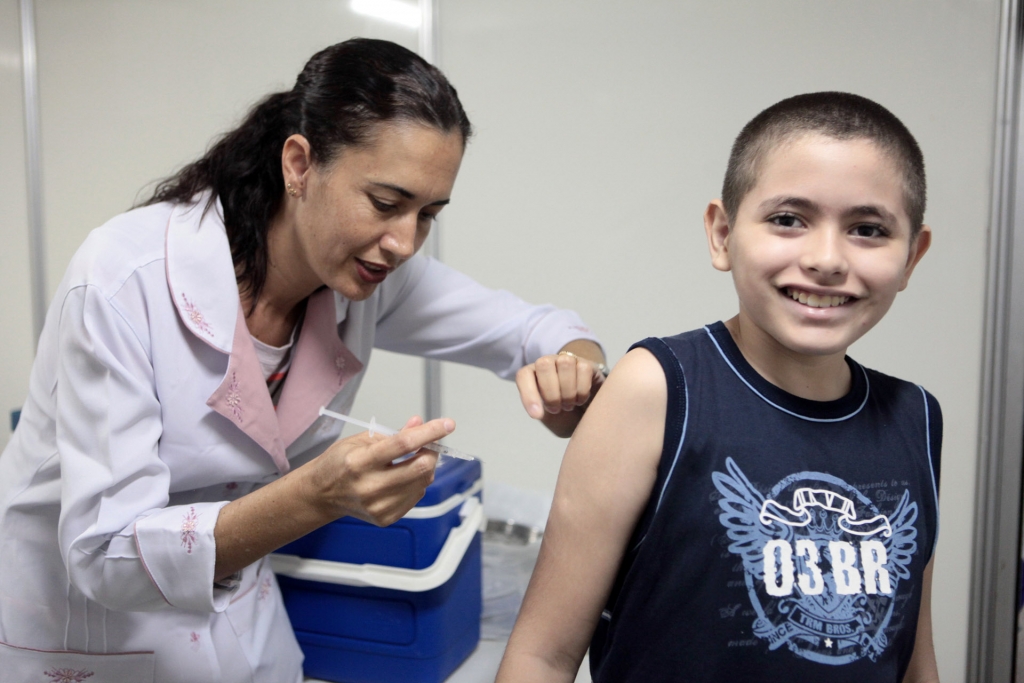 A campanha contra a gripe segue até o dia 22 de maio e a do sarampo será por tempo indeterminado