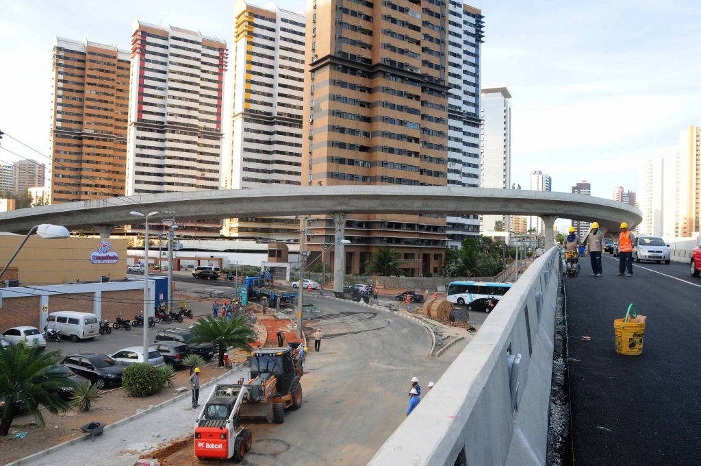 O equipamento está recebendo os últimos serviços de asfaltamento e acabamento (Foto: Nely Rosa)