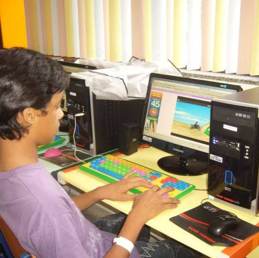 A Oficina abordará a teoria e a prática na criação de jogos eletrônicos, com montagem de jogos ao final